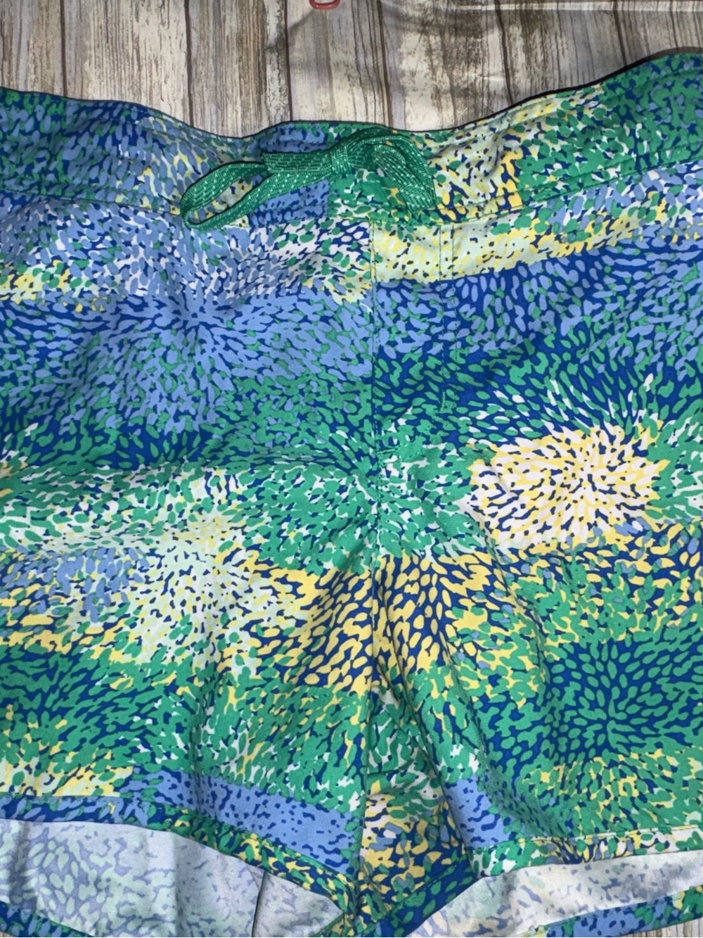 Women's Green & Blue Printed Athletic Shorts with Drawstring Waist